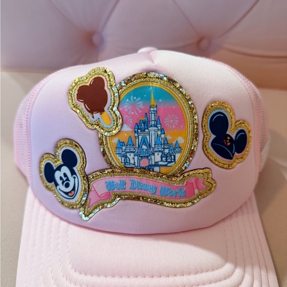 NWT Stoney Clover x Disney Patches Trucker Hat - Picture 2 of 4